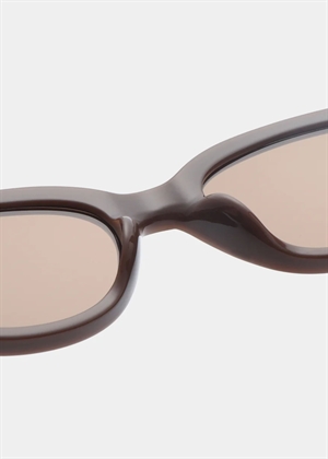 Winnie solbrille Chocolate A.Kjærbede